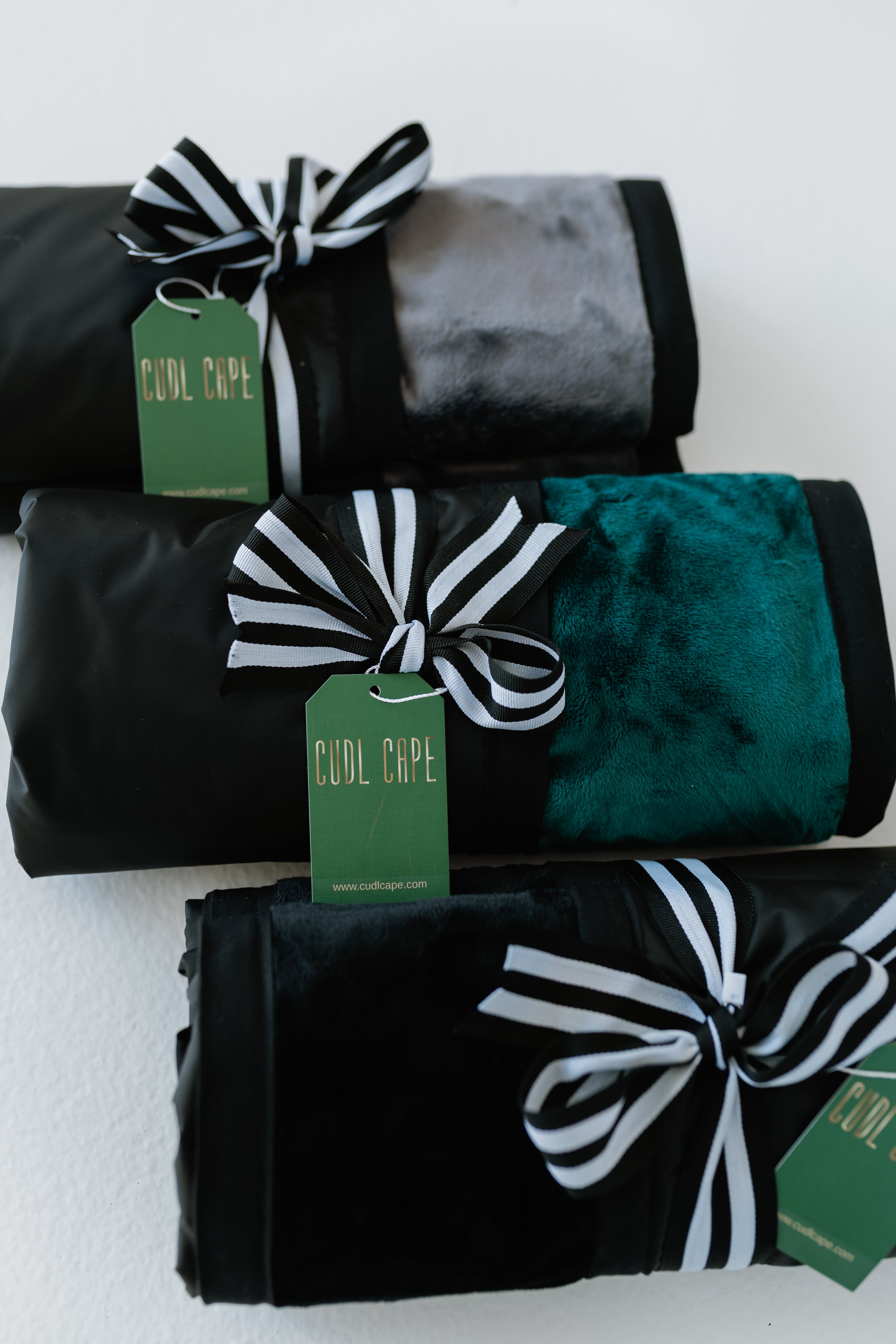 JADE ~ Luxe Blanket Lined Chemical Salon Cape – CUDL CAPE