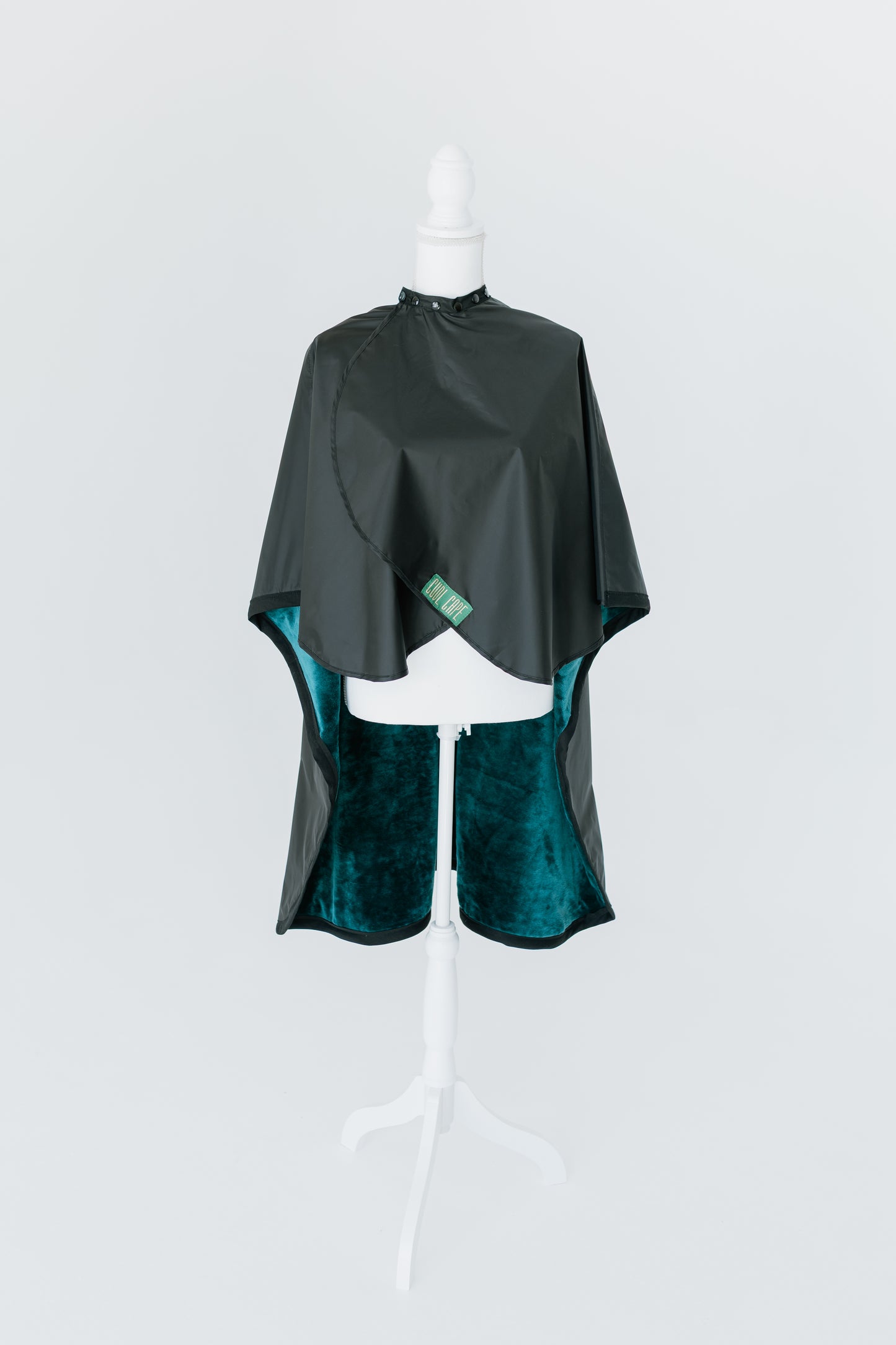 JADE ~ SOLD OUT (for now - New Drop Coming Early Mar!!!) Luxe Blanket Lined Chemical Salon Cape