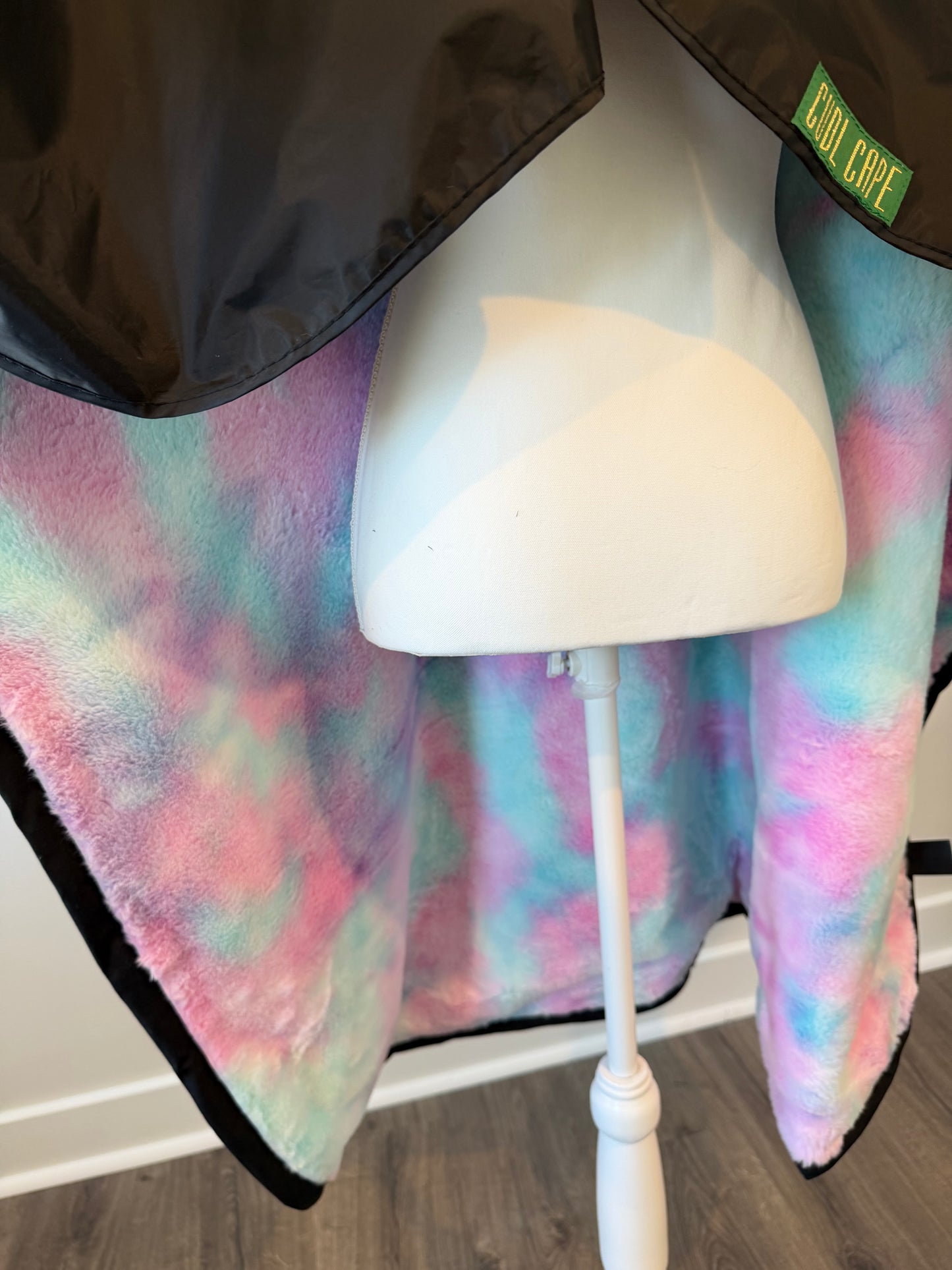 COTTON CANDY ~ Luxe Blanket Lined Chemical Salon Cape