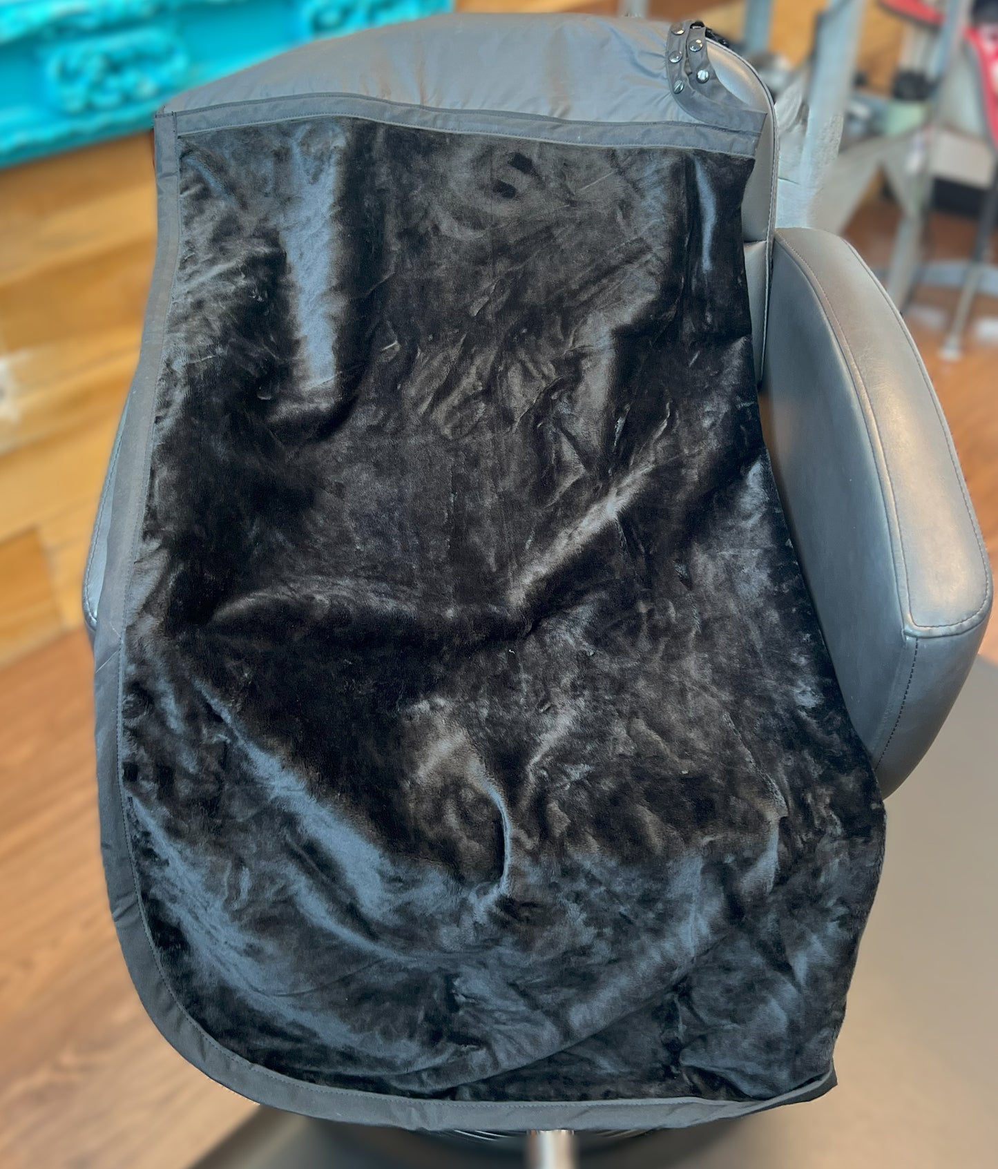 Chemical Cape with Black Luxury Blanket Lining